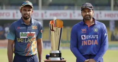 ഇതിന് മുമ്പ് നടന്നത് എട്ട് ഇന്ത്യ – ശ്രീലങ്ക ഫൈനലുകള്‍; ഇരുവരും എത്ര തവണ വീതം വിജയിച്ചു? ആരാണ് ഏഷ്യന്‍ ടൈറ്റന്‍സ്?