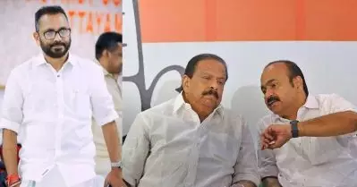 എന്തിന് മാധ്യമങ്ങളെ പഴിക്കണം? വി.ഡി. സതീഷന്‍ കെ. സുധാകരനോട് കാട്ടിയത് വലിയ ക്രൂരത: കെ സുരേന്ദ്രന്‍