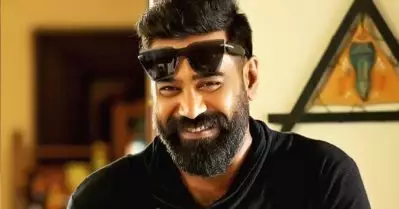 ആഷിഖ് ഉസ്മാനും ബിജു മേനോനും ഒന്നിക്കുന്ന ‘തുണ്ട്’ ചിത്രീകരണം ആരംഭിച്ചു
