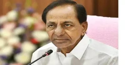 വധുവിന് 10 ഗ്രാം സ്വർണവും വിദ്യാർഥികൾക്കു സൗജന്യ ഇന്റർനെറ്റും; തെലങ്കാനയിൽ പ്രകടനപത്രിക പ്രഖ്യാപിക്കാൻ ഒരുങ്ങി കോൺഗ്രസ്