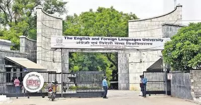 ഇഫ്‌ലുവിലെ ലൈംഗിക അതിക്രമത്തിനെതിരെ പ്രതിഷേധം: മലയാളികള്‍ ഉള്‍പ്പെടെ 11 വിദ്യാര്‍ത്ഥികള്‍ക്കെതിരെ കേസ്