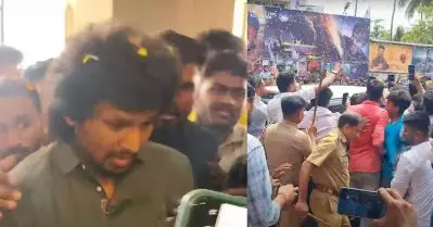 ആവേശം നിയന്തിക്കാനാവാതെ പൊലീസ് ലാത്തി; ലോകേഷിന് പരിക്ക്; കേരള പര്യടനം ഒഴിവാക്കി ചെന്നൈയിലേക്ക്
