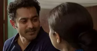 പെയ്‌നീര്‍ പോലെ; ഒറ്റയിലെ ഗാനം പുറത്ത്