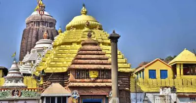 നഗരത്തിന്റെ പവിത്രത നഷ്ടപ്പെടും; പുരി ജഗന്നാഥ ക്ഷേത്രത്തിന്റെ രണ്ട് മീറ്റര്‍ ചുറ്റളവില്‍ മദ്യവും മാംസാഹാരവും നിരോധിക്കും