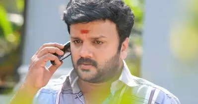 ഞാന്‍ ചാക്കോച്ചനല്ലെന്ന് പറഞ്ഞിട്ടും അവര്‍ വിശ്വസിച്ചില്ല; ഒടുവില്‍ പൊലീസെത്തി എന്നെ ഓട്ടോയില്‍ കയറ്റിവിട്ടു: അന്‍സില്‍ റഹ്‌മാന്‍