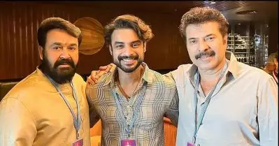 ഞാന്‍ മമ്മൂക്കയില്‍ നിന്നും ലാലേട്ടനില്‍ നിന്നും പഠിച്ച കാര്യം; അതില്‍ രണ്ടുപേരും ഒരുപോലെ: ടൊവിനോ തോമസ്