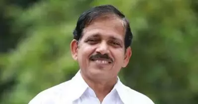കലോത്സവ മേളകളുടെ പാചകപ്പുരയിലേക്കില്ലെന്ന വാക്ക് വീണ്ടും മാറ്റി പഴയിടം