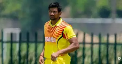 ടി-20യില്‍ മൂന്ന് ഓവറില്‍ ഒരു റണ്‍സ് വഴങ്ങി രണ്ട് വിക്കറ്റ്, എക്കോണമി 0.33 😳🔥; ഈ ‘മുംബൈക്കാരന്’ എങ്ങനെ കയ്യടിക്കാതിരിക്കും