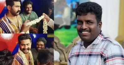 നഗ്നത പ്രദര്‍ശനം നടത്തിയ സവാദിന് സ്വീകരണം നല്‍കിയ ശ്രീദേവ് സോമന്‍ യൂത്ത് കോണ്‍ഗ്രസ് ജില്ല ജനറല്‍ സെക്രട്ടറി