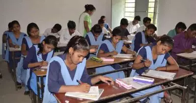 സര്‍ക്കാര്‍ സ്‌കൂളുകളിലെ ഹിന്ദു ആഘോഷ അവധി ദിവസങ്ങള്‍ വെട്ടിക്കുറച്ചു; ബീഹാര്‍ സര്‍ക്കാരിനെതിരെ ദേശീയ ബാലാവകാശ കമ്മീഷന്‍