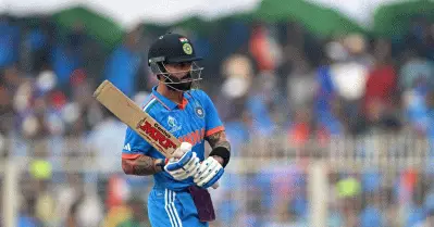 വിരാടിന്റെ മുന്നിലെത്താൻ അവനിറങ്ങുന്നു; ഐതിഹാസിക നേട്ടത്തിനരികെ ഇന്ത്യൻ സൂപ്പർതാരം