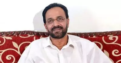 പിണറായിക്കെതിരെ കോൺഗ്രസ്‌ സ്ഥാനാർത്ഥിയായി ധർമടത്ത് മത്സരിച്ച സി. രഘുനാഥ്‌ ബി.ജെ.പിയിൽ