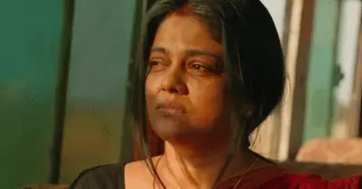 ജോലിക്ക് പോയാലും വീട്ടിലെ ഉത്തരവാദിത്തം തലയിലേറ്റേണ്ടിവരുന്ന സ്ത്രീകള്‍