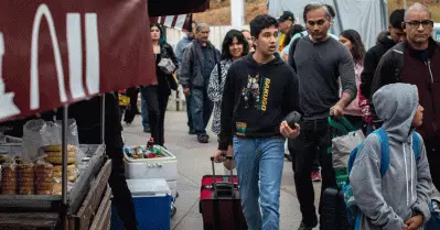 യു.എസിലെ അനധികൃത കുടിയേറ്റത്തില്‍ ഇന്ത്യ മൂന്നാം സ്ഥാനത്ത്; ന്യൂനപക്ഷങ്ങളോടുള്ള മോദിയുടെ സമീപനം കുടിയേറ്റത്തിന് കാരണമെന്ന് വിമര്‍ശനം