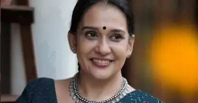 സതീശനെ സംസ്ഥാന കമ്മിറ്റിയില്‍ നിന്നൊഴിവാക്കാനുള്ള നീക്കം നടന്നു, ഞങ്ങള്‍ ഒരുമിച്ചു പലയിടത്തും പോയി എന്നൊക്കെയായിരുന്നു കഥ: മാലാ പാര്‍വതി