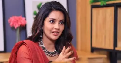 എൻട്രൻസ് എക്സാമിന് പ്രിപ്പയർ ചെയ്തുകൊണ്ടിരിക്കുന്ന സമയത്ത് ഇങ്ങനെയൊരു യു ടേൺ; പിന്നെ നേരെ ആ വഴിക്ക് പോയി: മഹിമ നമ്പ്യാർ