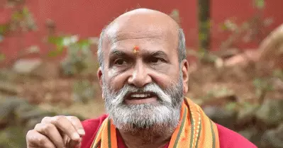 കേരള സര്‍ക്കാര്‍ നിരീശ്വരവാദികളുടേത്; മുസ്‌ലിങ്ങളും ക്രിസ്ത്യാനികളും ശബരിമല ഭക്തരെ ചൂഷണം ചെയ്യുന്നുവെന്ന് ശ്രീരാമസേന അധ്യക്ഷന്‍