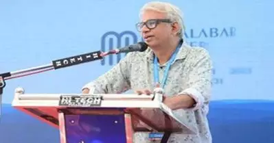 ഓണക്കവിതകള്‍ വരുന്ന പാഠപുസ്തകങ്ങളില്‍ എന്തുകൊണ്ട് റംസാന്‍ കവിതകളില്ലെന്ന് പി. രാമന്‍0