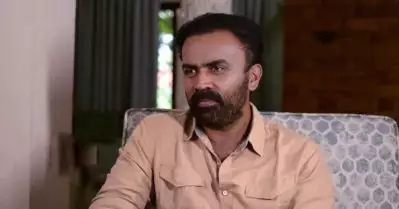 എന്താണ് കൈ വീശാത്തതെന്ന് മമ്മൂക്ക; എന്തോ പ്രശ്‌നമുണ്ടെന്ന് എനിക്ക് മനസിലായി: റോണി ഡേവിഡ്