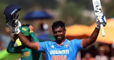 ഇന്ത്യ കപ്പടിച്ചാല്‍ സഞ്ജുവിനെ കാത്തിരിക്കുന്നത് ഇരട്ട റെക്കോഡ്!