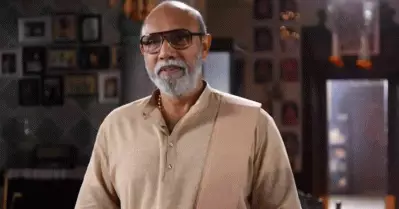 പ്രേതത്തെ കണ്ടെന്ന് പറഞ്ഞാല്‍ ആളുകള്‍ വിശ്വസിക്കും, ദൈവത്തെ കണ്ടെന്ന് പറഞ്ഞാല്‍ വിവരക്കേടാണെന്ന് പറയും: സത്യരാജ്