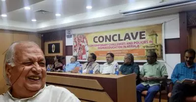 ആരിഫ് മുഹമ്മദ്ഖാന് പിന്തുണയുമായി ബി.ജെ.പി അനുകൂല മുന്‍ വി.സിമാര്‍
