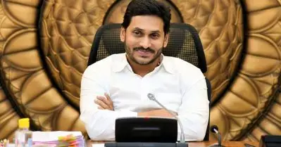 ചന്ദ്രബാബു നായിഡു സ്വേച്ഛാധിപതിയെ പോലെ പെരുമാറുന്നു: ജഗൻ മോഹൻ റെഡ്ഢി