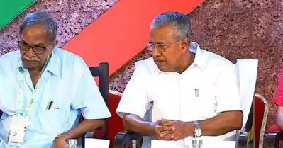 ‘മന്ത്രിസഭയിലെ സ്ഥാനം ഇന്ന് ആധിപത്യത്തിനുള്ള തുറന്ന അവസരം’; മുഖ്യമന്ത്രി വേദിയിലിരിക്കെ എം.ടിയുടെ വിമർശനം