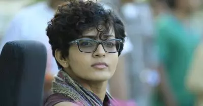 ബാംഗ്ലൂര്‍ ഡേയ്‌സിന്റെ സമയത്തായിരുന്നു ഞാനത് തിരിച്ചറിഞ്ഞത്, ഈയിടെയാണ് അതില്‍ നിന്ന് പുറത്തുവരാന്‍ സാധിച്ചത്: പാര്‍വതി തിരുവോത്ത്