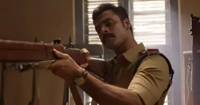 ദുരൂഹതകൾ അന്വേഷിച്ച് കണ്ടെത്താൻ ടൊവിനോ; ‘അന്വേഷിപ്പിൻ കണ്ടെത്തും’ ട്രെയിലർ പുറത്ത്