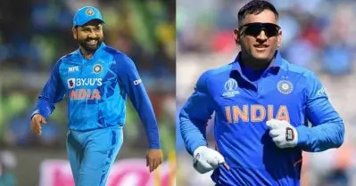 ഇംഗ്ലണ്ടിനെ വീഴ്ത്തി രോഹിത് നേടിയത് തകർപ്പൻ നേട്ടം; ധോണിയുടെ റെക്കോഡിനൊപ്പം ഇനി ഹിറ്റ്മാനും