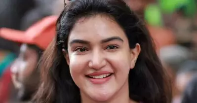 ഇപ്പോഴും സ്ട്രഗിളിങ് ഫേസിലൂടെയാണ് കടന്നുപോകുന്നത്; സൈബര്‍ ഇടങ്ങളിലെ സുരക്ഷക്ക് കര്‍ശനമായ നിയമങ്ങളുണ്ടാകണം: ഹണി റോസ്