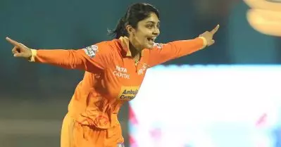 ഒരു മാറ്റവുമില്ല, വീണ്ടും അതേപോലെ തന്നെ; നാണക്കേടിന്റെ റെക്കോഡുമായി ജയന്റ്സ് സൂപ്പർ താരം