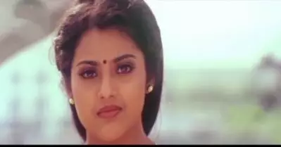 ബുര്‍ഖ ധരിച്ച് ചാര്‍മിനാറിന്റെ അടുത്തുള്ള കടയില്‍ പോയി വിലപേശിയിട്ടുണ്ട്: മീന