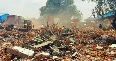 പള്ളി പൊളിക്കലിനിടെ പിടിച്ചെടുത്ത 20 മത ഗ്രന്ഥങ്ങള്‍ തിരിച്ചുകൊടുക്കാം; ഹൈക്കോടതിയില്‍ ദല്‍ഹി കോര്‍പ്പറേഷന്‍