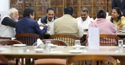 എം.പിമാര്‍ക്ക് മോദിയുടെ വിരുന്ന്; അതിഥിയായി എം.കെ പ്രേമചന്ദ്രനും