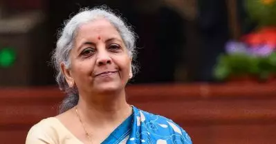 ആം ആദ്മി നേതാവിന്റെ പങ്കാളി നൽകിയ മാനനഷ്ടക്കേസിൽ കേന്ദ്രമന്ത്രി നിർമല സീതാരാമന് നോട്ടീസ് അയച്ച് ദൽഹി കോടതി