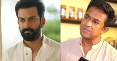 ഞാന്‍ ഫിക്‌സ് ചെയ്ത സ്‌ക്രിപ്റ്റുകള്‍ പൃഥ്വി റിജക്ട് ചെയ്തു; ഒരാളെ നിര്‍ബന്ധിച്ച് പിടിച്ച് അഭിനയിപ്പിക്കാന്‍ കഴിയില്ല: രൂപേഷ് പീതാംബരന്‍