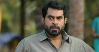 അമിത വേഗതയില്‍ വാഹനാപകടം; സുരാജ് വെഞ്ഞാറമൂടിന്റെ ലൈസന്‍സ് റദ്ദാക്കും