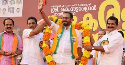 പാതിവഴിയിൽ വെച്ച് പദയാത്ര പകരക്കാരെ ഏൽപ്പിച്ചു; സുരേന്ദ്രൻ ദൽഹിയിലേക്ക്