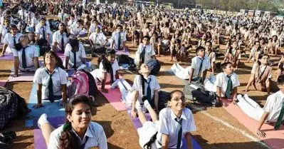 രാജസ്ഥാനിലെ സ്കൂളുകളിൽ സൂര്യനമസ്കാരം നിർബന്ധമാക്കി സർക്കാർ; ഉത്തരവിനെതിരെ മുസ്‌ലിം സംഘടന ഹൈക്കോടതിയിൽ