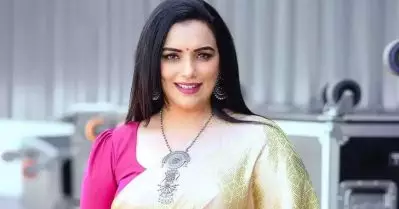 സ്ത്രീകൾ ഡബ്ബ് ചെയ്യുന്ന സമയത്ത് ഇൻഡസ്ട്രിയിൽ ഉള്ള ആളുകൾക്ക് ക്ഷമയില്ല: ശ്വേത മേനോൻ