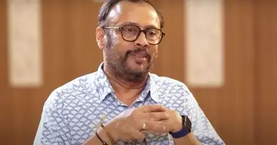 അഭിനയിക്കുമ്പോള്‍ ആ നടീനടന്മാരുടെ ആത്മാക്കള്‍ ചുറ്റും നില്‍ക്കുന്നത് പോലെ തോന്നും: ലാല്‍ ജോസ്