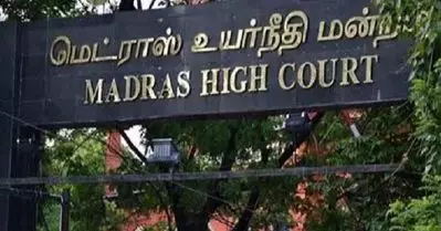 ആഘോഷമല്ല, വാട്‌സ്ആപ്പ് വഴിയുള്ള മരണ അറിയിപ്പിനുള്ള തംബ്‌സ് അപ്പ് മറുപടിയില്‍ തെറ്റില്ലെന്ന് മദ്രാസ് ഹൈക്കോടതി