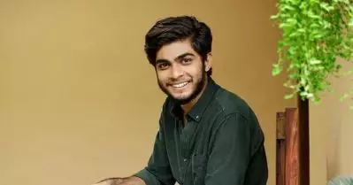 എന്റെ ആദ്യ പ്രണയം വണ്‍ സൈഡായിരുന്നു; ആ കുട്ടി ഇതുവരെ ഈ കാര്യമറിഞ്ഞിട്ടില്ല: നസ്‌ലെന്‍