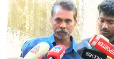 സിദ്ധാര്‍ത്ഥന്റെ മരണം; സി.ബി.ഐ അന്വേഷണം വാഗ്ദാനം ചെയ്ത് സര്‍ക്കാര്‍ ചതിച്ചു; ക്ലിഫ് ഹൗസിന് മുന്നില്‍ സമരം ചെയ്യുമെന്ന് പിതാവ്