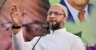 ഇന്ത്യയിലെ 17 കോടി മുസ്‌ലിങ്ങളെ രാജ്യമില്ലാത്തവരാക്കി മാറ്റാനാണ് ബി.ജെ.പിയുടെ ശ്രമം; സി.എ.എക്കെതിരെ ഉവൈസി സുപ്രീം കോടതിയില്‍
