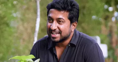കഥയെ വിമര്‍ശിക്കുന്ന ആളല്ല; അവന്‍ കഥ കേട്ട് ചിരിച്ചാല്‍ ഓഡിയന്‍സും ചിരിക്കും: വിനീത് ശ്രീനിവാസന്‍