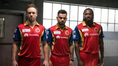 ഗെയ്‌ലിനേയും അവന്‍ കാറ്റില്‍ പറത്തി; വിരാടിന്റെ ഒറ്റയാന്‍ പോരാട്ടത്തില്‍ പിറന്നത് കിടിലന്‍ റെക്കോഡ്