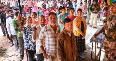 ഇന്ത്യ ഹിന്ദുക്കളുടേതാണെന്ന് വിശ്വസിക്കുന്നവര്‍ 10 ശതമാനം; രാമക്ഷേത്രം തങ്ങളുടെ പ്രധാന വിഷയമാണെന്ന് എട്ടു ശതമാനമാളുകള്‍; സര്‍വേ